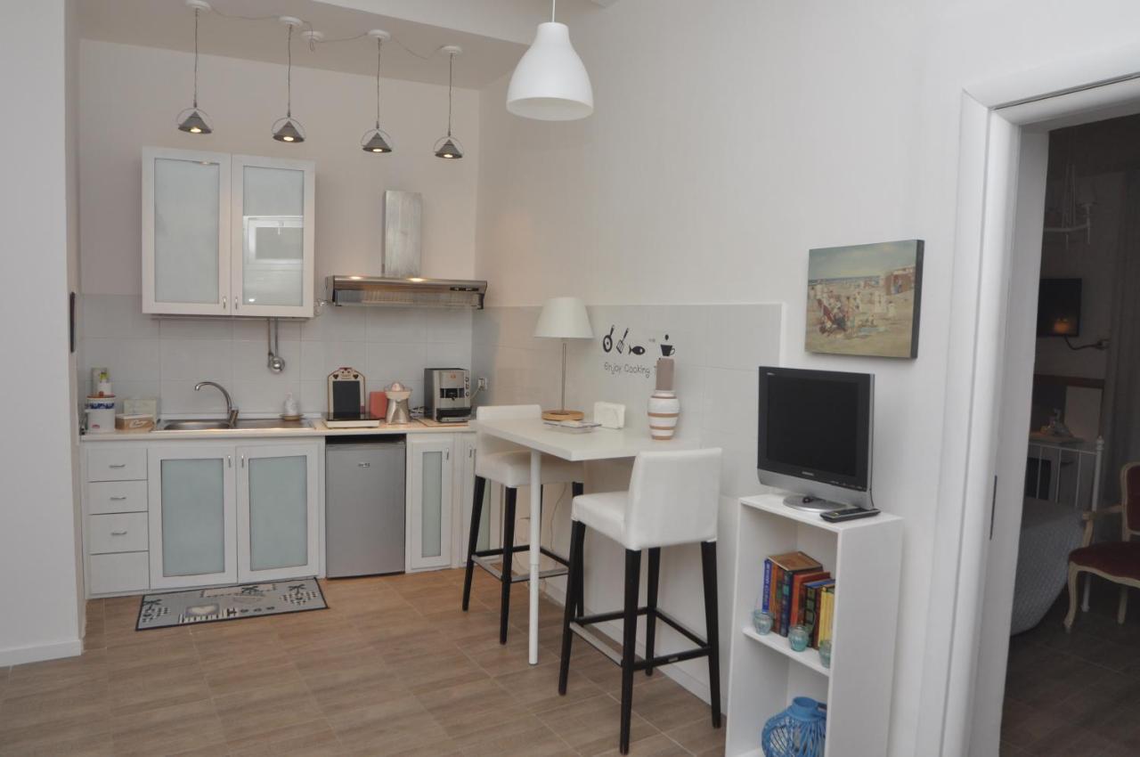 Brenta 12 Bed & Breakfast เมสซีนา ภายนอก รูปภาพ